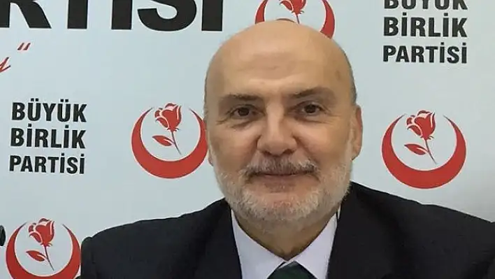 Yelis 'Şehitler ölmez, gül bahçemizin gül yüzlü yiğitleri bitmez'