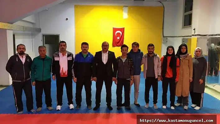 Kick Boks Aday Hakem Kursu sona erdi