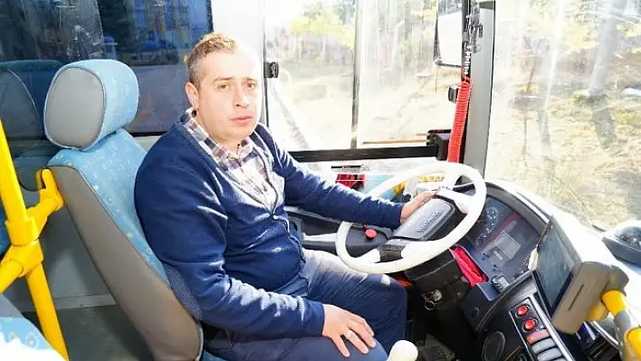 Otobüste fenalaşan kadını hastaneye yetiştiren şoför konuştu!