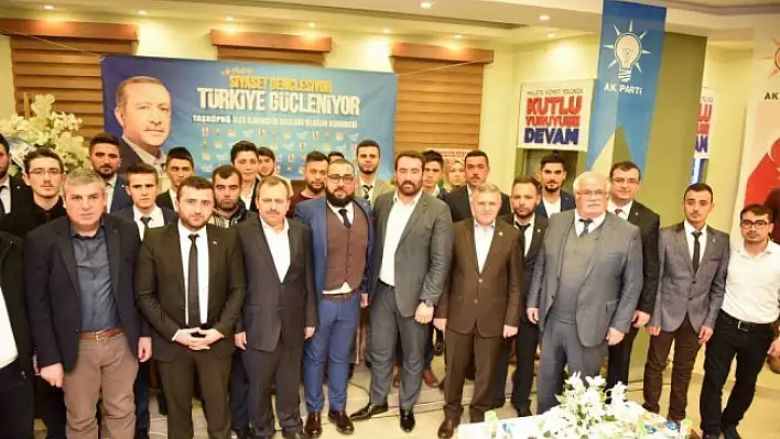 AK Parti Taşköprü İlçe Gençlik Kolları Olağan Kongresi