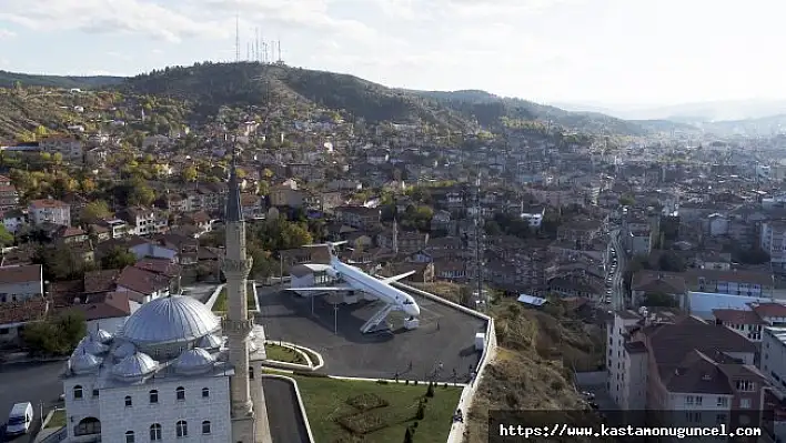 Mahallenin ortasında &quotyolcu uçağı"