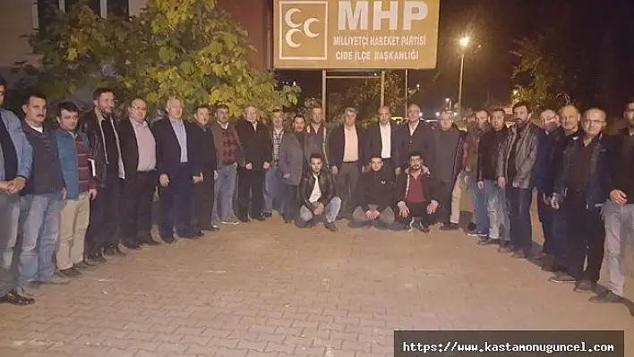 MHP, sahil ilçelerini gezmeye devam ediyor