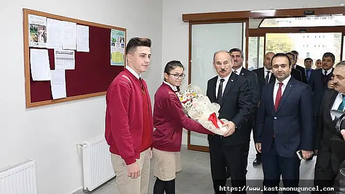 Vali Karadeniz, Doğanyurt ilçesini ziyaret etti