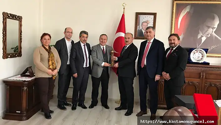 Vali Karadeniz, iş adamlarını ağırladı
