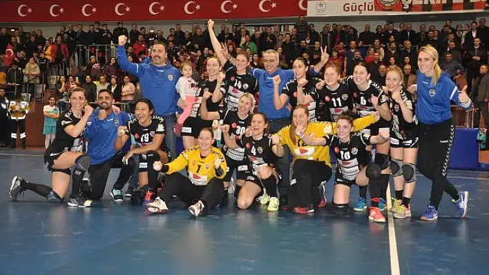 Kastamonu Belediyespor'da Avrupa Kupası maçı hazırlıkları