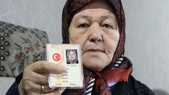 Onun kimliğinin eşi benzeri yok!