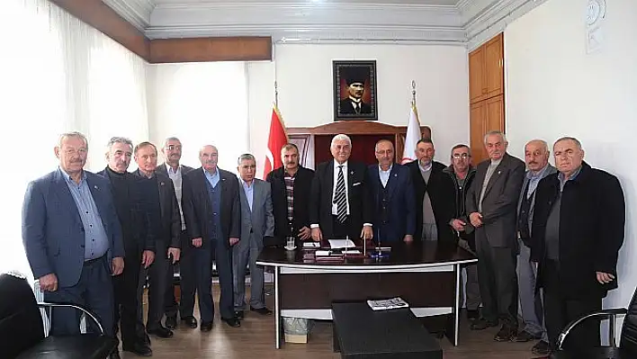 Özünal &quotMuhtarların bir bütçesi olmalı"
