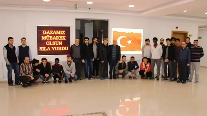 Yabancı öğrenciler, Afrin operasyonu için Fetih Suresi okudu