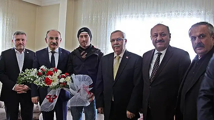 Afrin harekatında yaralanan Gaziye, 'geçmiş olsun' ziyareti