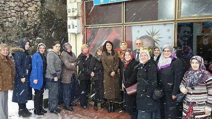 AK Parti Küre Kadın Kolları Başkanlığına Yılmaz seçildi
