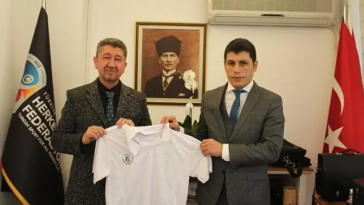 Şükür, HİS'i ziyaret etti
