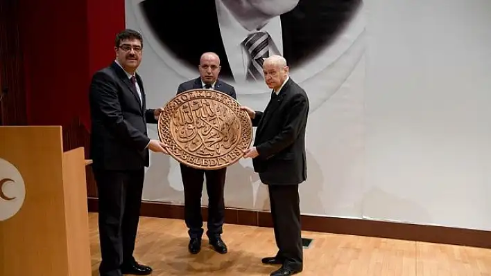 Bozkurt'lu 600 kişiden MHP Genel Merkezine ziyaret!