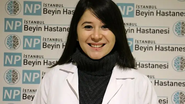 Her iki ergenden biri tırnak yiyor!