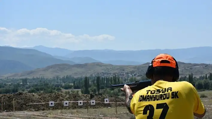 Tosya'lı atıcılar trap eleme maçı için Mersin'e gidiyor