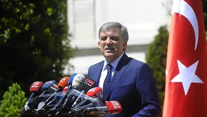 Abdullah Gül kararını açıkladı! Aday oluyor mu?