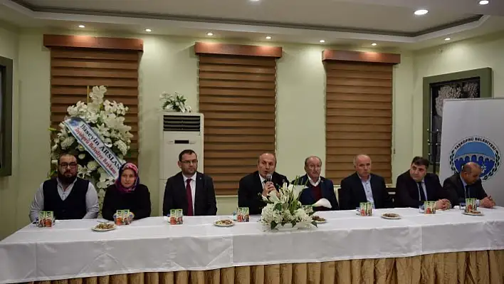 Arslan, AK Parti İlçe teşkilatıyla buluştu