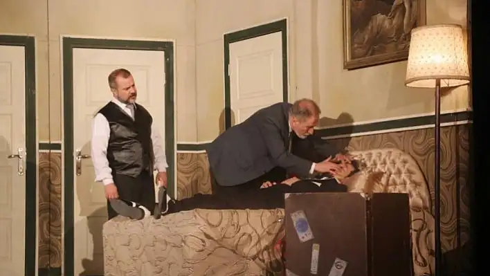 'Bir Tenor Aranıyor' Kastamonu'da sahnelendi