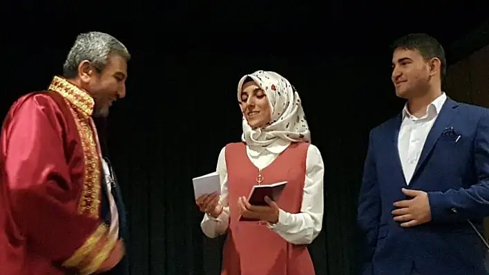 Tosya Müftüsü ilçede ilk resmi nikahı kıydı