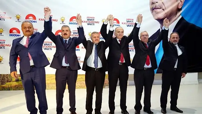 Bakan Özlü, milletvekili aday tanıtım toplantısına katıldı