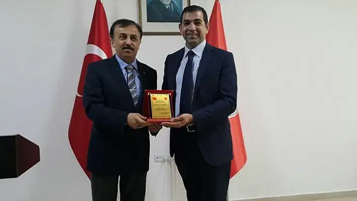 Daday'da üniversite öğrencilerine özgeçmiş hazırlama teknikleri anlatıldı