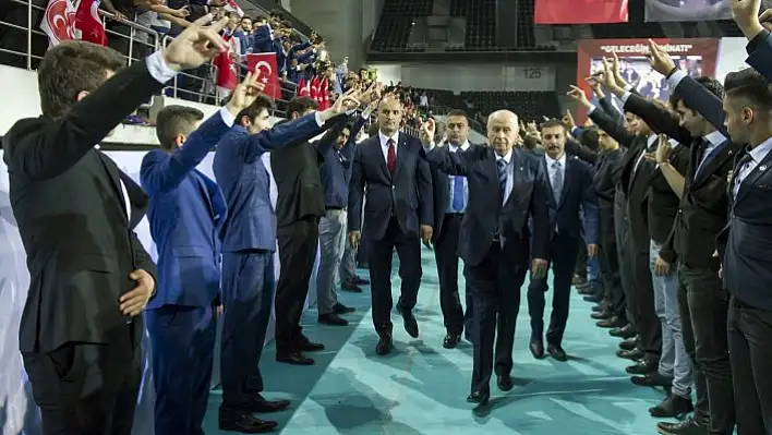 Devlet Bahçeli seçim beyannamesini açıkladı 