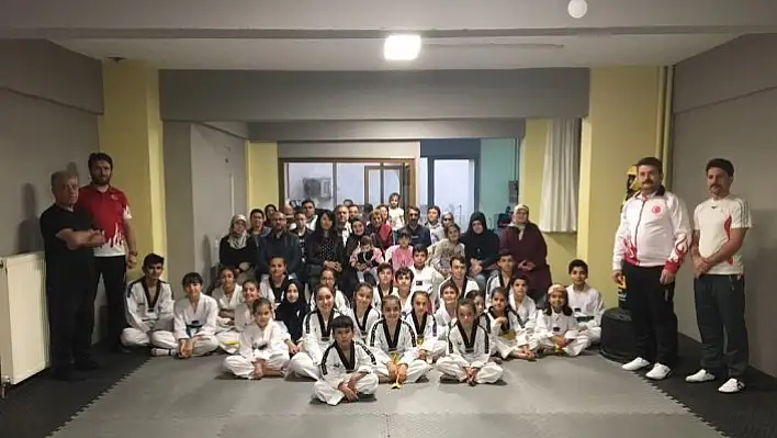 Erişen Spor'da sınav heyecanı!