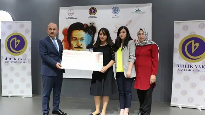 'Genç Oğuz Atay Ulusal Hikaye Yazma Yarışması' ödül töreni