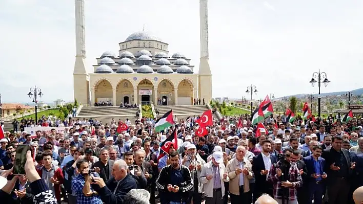 Kastamonu'da 78 STK temsilcisi İsrail ve ABD'yi protesto etti