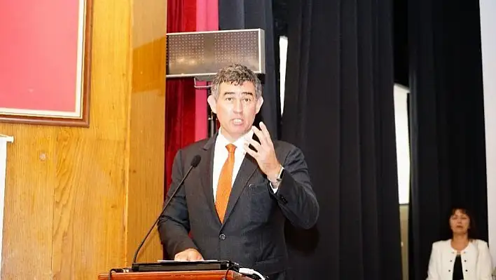 Metin Feyzioğlu 'Arka bahçe' eleştirilerine cevap verdi