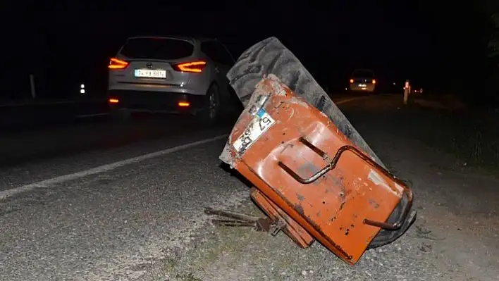 Kastamonu'da traktör ile minibüs çarpıştı: 2 yaralı