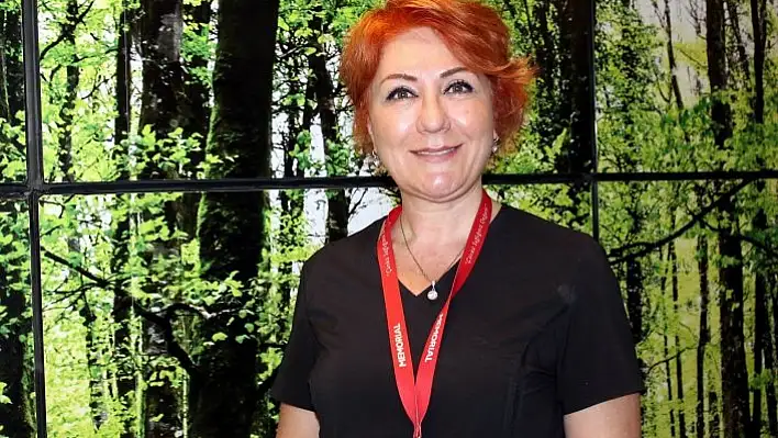 Plastik kapların altındaki rakamlara dikkat