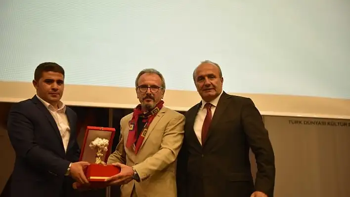 'Pompeiopolis'ten Taşköprü'ye' konulu konferans düzenlendi