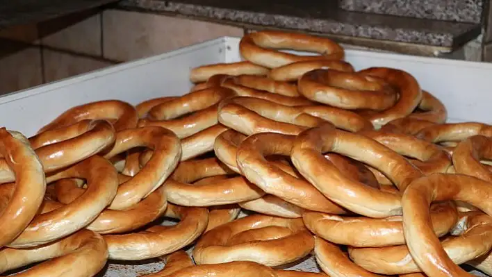 Susama yapılan zam kel simide rağbeti arttırdı