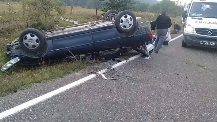 Yoldan çıkan otomobil takla attı: 3 yaralı 
