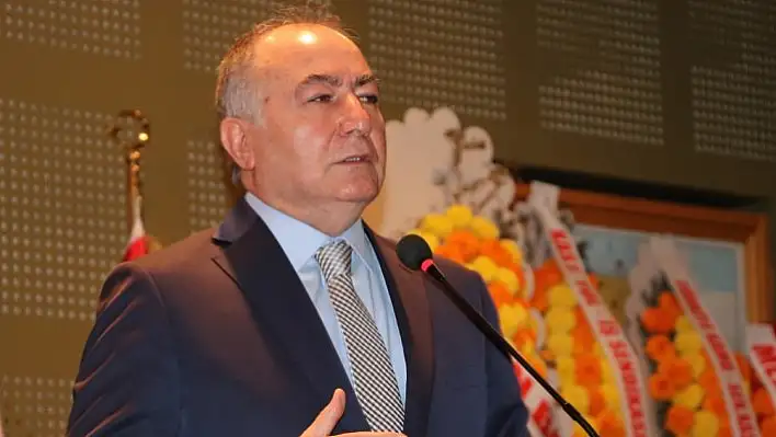'En zor günlerde birbirimize ve ülkemize sahip çıkan bir milletiz'