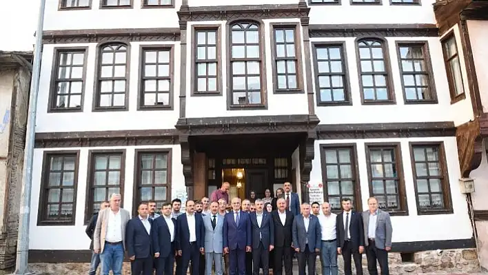 AK Parti Yerel Yönetimler Başkan Yardımcısı Yılmaz, Kastamonu'yu ziyaret etti