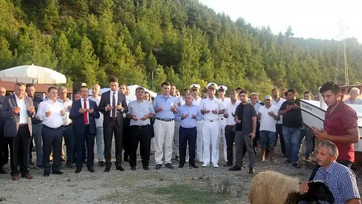 Bozkurt'ta balık av sezonu törenle açıldı