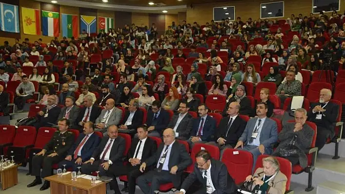 Aydın Sayılı'nın bilim anlayışı gençlere ışık olacak