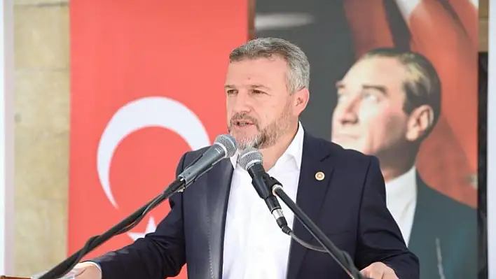 Çelik "İnsanlık Hz. Muhammed'in çağlar üstü önderliğine ve rehberliğine muhtaçtır"