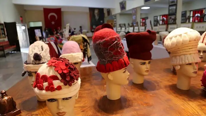 2 bin 300 yıllık şapkalar yeniden tasarlanıyor