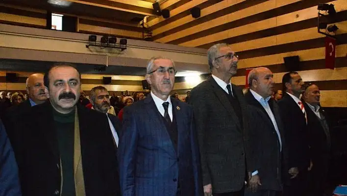 Tekin &quotSivil toplum kuruluşları demokrasinin vazgeçilmezleridir"