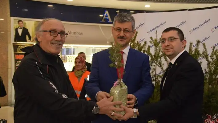 Kastamonu'da 4 bin adet fidan dağıtımı gerçekleştirildi