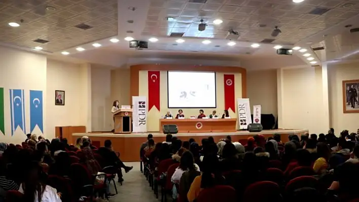 Kastamonu'da 'Çocuk İstismar ve İhmalinin Önlenmesi' paneli