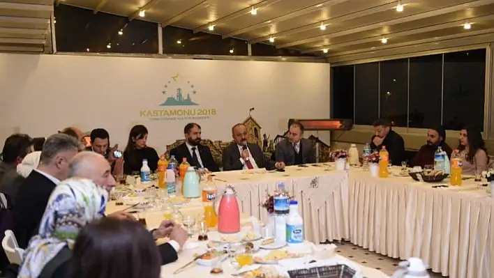 Başkan Babaş, gazetecilerle bir araya geldi
