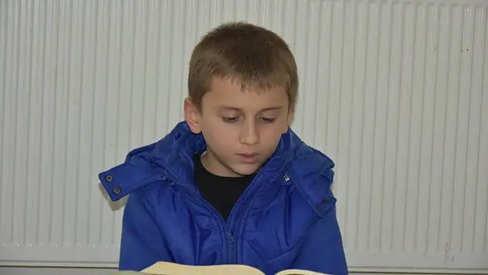 Tosya'da 10 yaşındaki bir öğrenci bir yılda hafız oldu