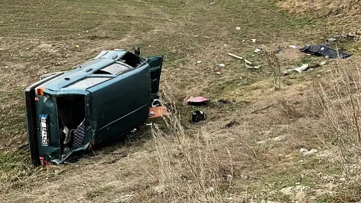 Kastamonu'da otomobil devrildi: 1 ölü, 1 yaralı