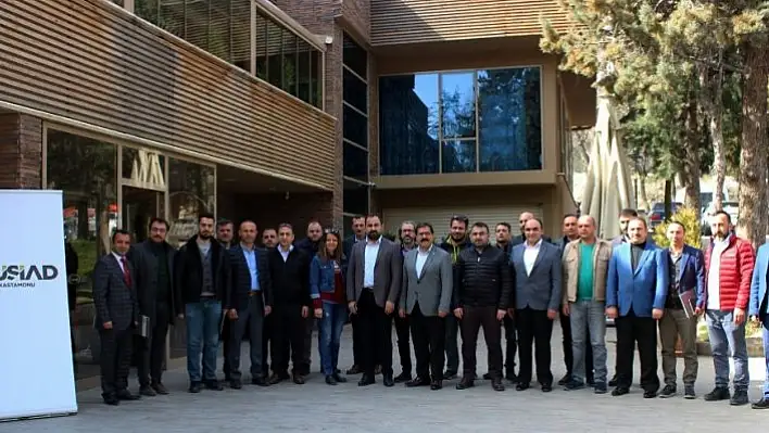Başkan Fındıkoğlu, iş adamları ile bir araya geldi