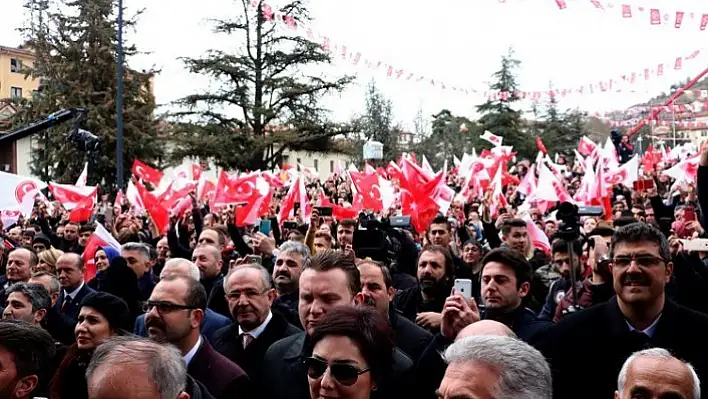 'Cumhur İttifakı 31 Mart'tan sonra da yaşayacak, yaşatılacaktır'