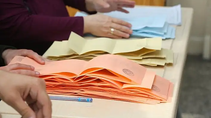43 sandık başkanının FETÖ'yle irtibatı tespit edildi
