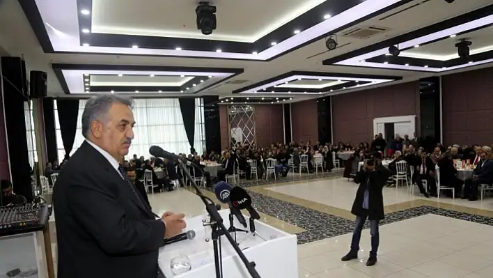 'Türkiye liderini bulmuştur, o liderin ismi Recep Tayyip Erdoğan'dır'
